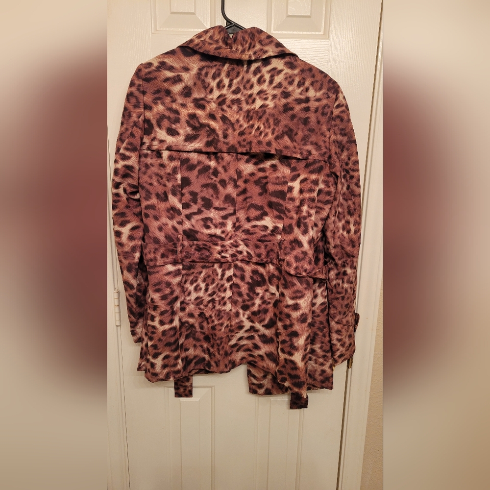 Leopard Print Jacket - Picture 2 of 4